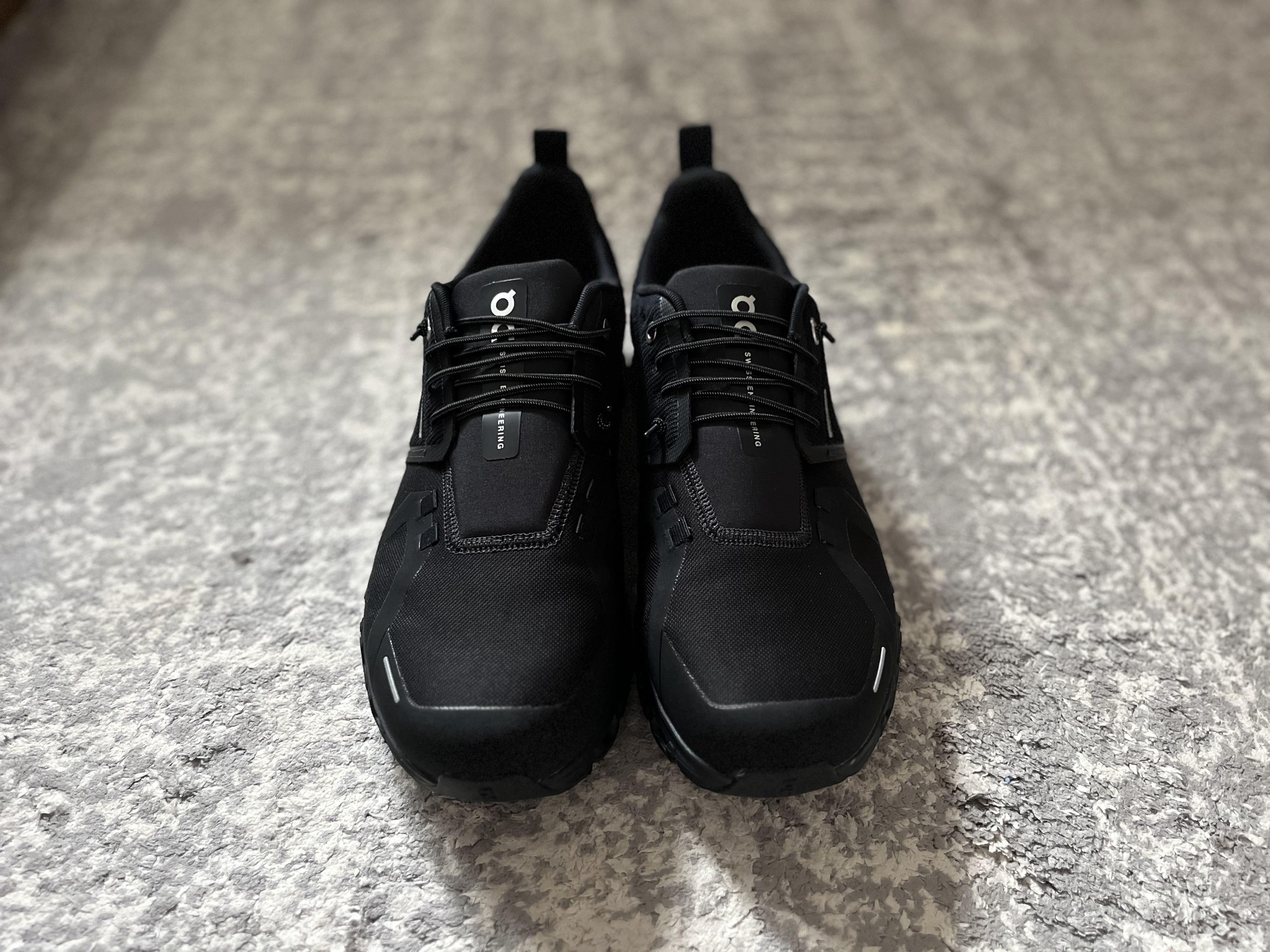 シンプルでミニマルなデザイン