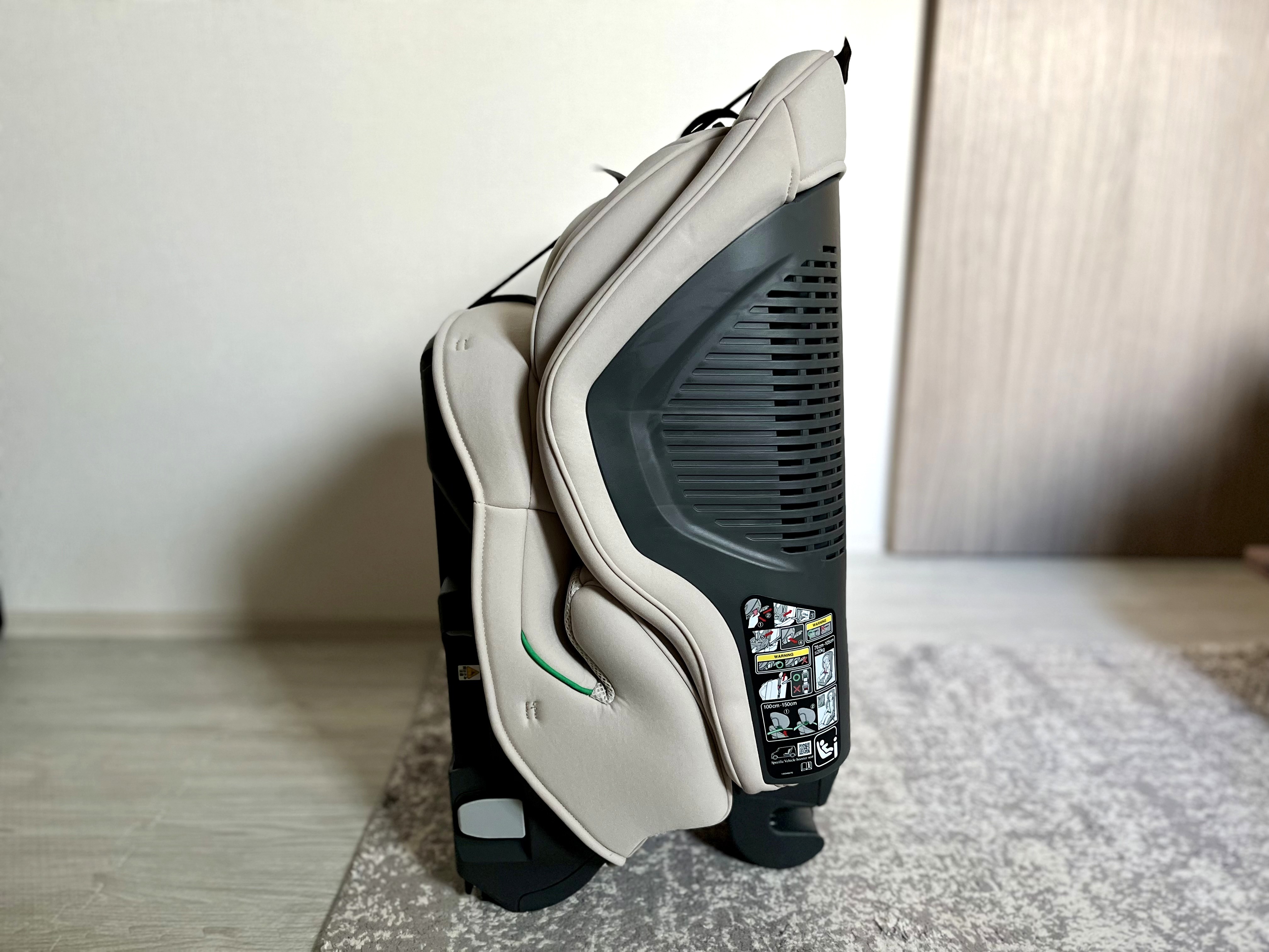 折りたたんだ様子